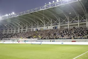 Απόλλων - ΑΕΛ: Το πρώτο της χρονιάς... βάφτηκε γαλάζιο! (Φώτος)