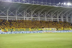 Απόλλων - ΑΕΛ: Το πρώτο της χρονιάς... βάφτηκε γαλάζιο! (Φώτος)