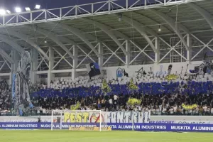 Απόλλων - ΑΕΛ: Το πρώτο της χρονιάς... βάφτηκε γαλάζιο! (Φώτος)