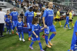 Απόλλων - ΑΕΛ: Το πρώτο της χρονιάς... βάφτηκε γαλάζιο! (Φώτος)