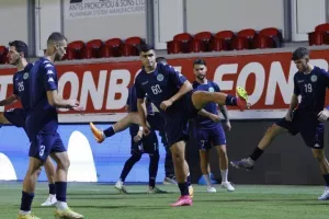 ΑΕΖ-Άρης: Σοβαρός, ουσιαστικός και…  πεντάρα μετά την Ευρώπη (φώτος)
