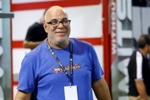 ΑΕΖ-Άρης: Σοβαρός, ουσιαστικός και…  πεντάρα μετά την Ευρώπη (φώτος)