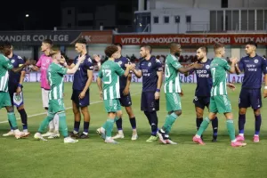 ΑΕΖ-Άρης: Σοβαρός, ουσιαστικός και…  πεντάρα μετά την Ευρώπη (φώτος)