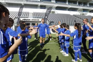 (ΦΩΤΟΣ) Εκδήλωση με Λουίς Φίγκο και άλλους στο "Άλφαμεγα"