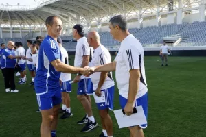 (ΦΩΤΟΣ) Εκδήλωση με Λουίς Φίγκο και άλλους στο "Άλφαμεγα"