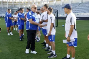 (ΦΩΤΟΣ) Εκδήλωση με Λουίς Φίγκο και άλλους στο "Άλφαμεγα"
