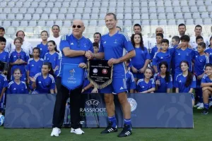 (ΦΩΤΟΣ) Εκδήλωση με Λουίς Φίγκο και άλλους στο "Άλφαμεγα"