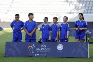 (ΦΩΤΟΣ) Εκδήλωση με Λουίς Φίγκο και άλλους στο "Άλφαμεγα"