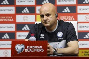 Τιμούρ για Ισπανία: "Το σίγουρο είναι ότι θα την κοιτάξουμε στα μάτια - Για τους παίκτες είναι κίνητρο"