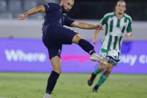 Άρης-Πάφος: Ντέρμπι όπως το περιμέναμε, τρομερός… Βανά και μοιρασιά (φώτος)