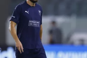 Άρης-Πάφος: Ντέρμπι όπως το περιμέναμε, τρομερός… Βανά και μοιρασιά (φώτος)