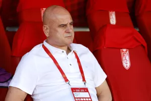 Τι σκέφτεται;