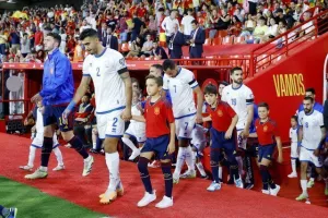 Ισπανία - Κύπρος: Εφιαλτική βραδιά - Μισή ντουζίνα... και λίγα ήταν (Φώτος)