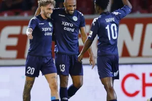 AEZ - AEK: Οι Ζακακιώτες "προσγείωσαν" με "τριάρα" την προβληματική ΑΕΚ! (φώτος)