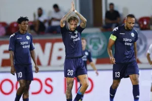AEZ - AEK: Οι Ζακακιώτες "προσγείωσαν" με "τριάρα" την προβληματική ΑΕΚ! (φώτος)