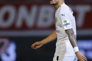 AEZ - AEK: Οι Ζακακιώτες "προσγείωσαν" με "τριάρα" την προβληματική ΑΕΚ! (φώτος)
