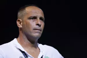 AEZ - AEK: Οι Ζακακιώτες "προσγείωσαν" με "τριάρα" την προβληματική ΑΕΚ! (φώτος)