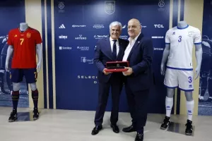 Ισπανία - Κύπρος: Εφιαλτική βραδιά - Μισή ντουζίνα... και λίγα ήταν (Φώτος)