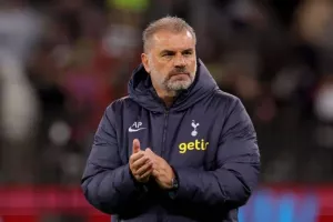 Ποστέκογλου: «Είναι τεράστια η πρόκληση να παίζεις εναντίον της Άρσεναλ»