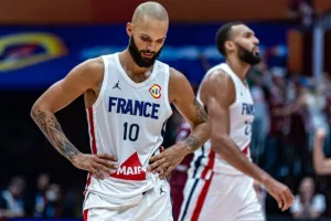 Φουρνιέ: «Πρωτίστως φταίμε οι παίκτες/Ανούσια η απόλυση του Κολέ πριν τους Ολυμπιακούς»