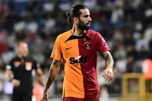 Σέρτζιο Ολιβέιρα: «Πέταξε για την Αθήνα για Ολυμπιακό ή ΑΕΚ»