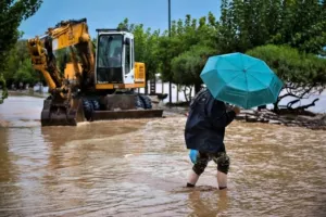 Δραματικό μήνυμα Μπέου: Ανεβείτε σε ψηλούς ορόφους, η κακοκαιρία είναι χειρότερη από τη Daniel