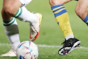 Τι... λένε 1600 "προβλέψεις" για το ντέρμπι αιωνίων