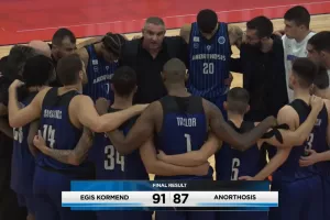 Λύγισε στην Ουγγαρία η Ανόρθωση, ρεσιτάλ από Μαχητές (φώτος)