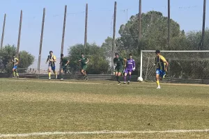ΑΠΟΕΛ... στο "Αιώνιο" Κ17