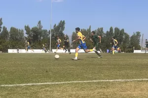 ΑΠΟΕΛ... στο "Αιώνιο" Κ17