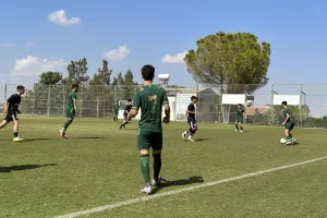 ΠΡΑΣΙΝΟ το ντέρμπι Κ17