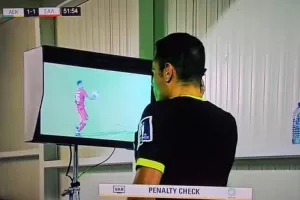 Το θέμα είναι ότι πήγε και στο ΒΑΡ!