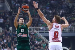 Οι "αιώνιοι" εκτός των τειχών στην πρεμιέρα των "Διαβολοβδομάδων"