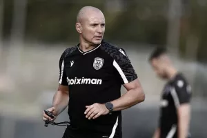 "Δουλεύω δίπλα σε έναν κορυφαίο προπονητή - Απίστευτοι οι οπαδοί του ΠΑΟΚ"