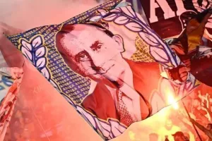 ΑΠΟΕΛ με... Πορτοκαλί για τον Γεώργιο Πούλια