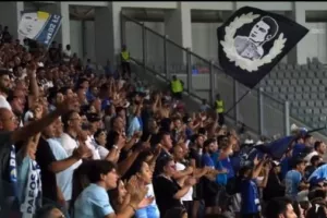 (ΒΙΝΤΕΟ) Ζεσταίνει... τον κόσμο ενόψει ΑΕΚ