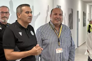 Λίστα χωρίς Κύπριο 