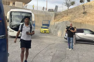 (ΦΩΤΟΣ Kerkida) Άφιξη αποστολής με Μπρούνο
