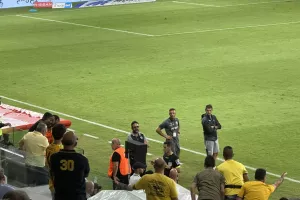 Αποβλήθηκε μέσω on field review ο Φιλίποβιτς, κίτρινη σε Τσίκο από τον Καρβάλιο (φώτος)