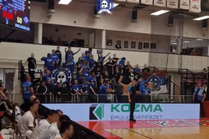 𝐌𝐀𝐗𝐇𝐓𝐄𝐂 𝟏𝟗𝟗𝟒 / “Η ιστορία γράφτηκε” 