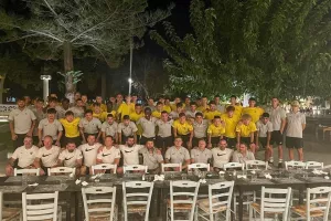 "Το ποδόσφαιρο μας ενώνει..."