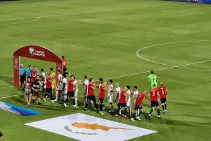 (ΒΙΝΤΕΟ Kerkida)/Υποδοχή σε Κύπρο και Νορβηγία -Ανάκρουση Εθνικών Ύμνων