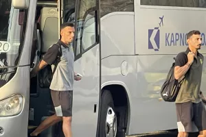 (ΦΩΤΟΣ Kerkida) Άφιξη... ΑΕΚ