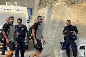 (ΦΩΤΟΣ Kerkida) Άφιξη... ΑΕΚ