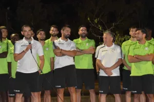 Ανακοίνωσε το "διαζύγιο"