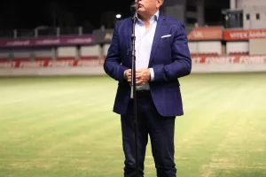 Οι προτομές των Νική Γεωργίου και Αντώνη Τότση στο "Αμμόχωστος" (Φώτος)