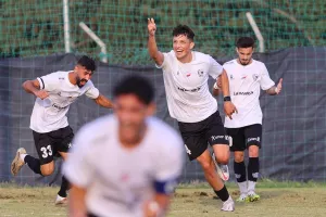 Φωτορεπορτάζ από τη νίκη της ΠΑΕΕΚ επί της ΕΝΑΔ