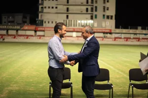 Οι προτομές των Νική Γεωργίου και Αντώνη Τότση στο "Αμμόχωστος" (Φώτος)