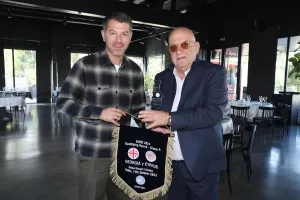 Το γεύμα της Γεωργίας στην ΚΟΠ (φώτος)