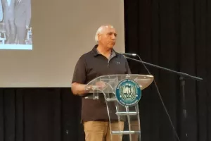 Φωτορεπορτάζ από την παρουσίαση βιβλίου για τον Νική Γεωργίου